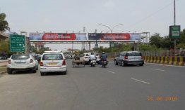 FOB At Rajnigandha Facing Delhi To Noida, Noida