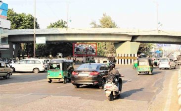 Bhulka Bhavan Circle, Adajan, Surat