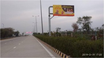 MATHURA TO JEVER MEDIAN, Yamuna Expressway