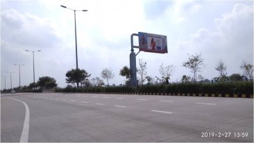 MATHURA TO AGRA MEDIAN, Yamuna Expressway