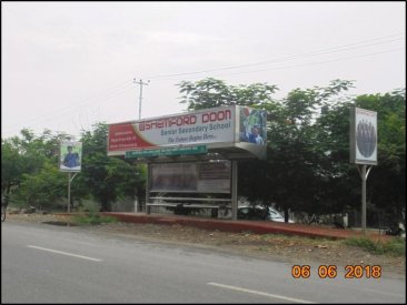 Outside CPWD Darshanlal Chowk, Dehradun