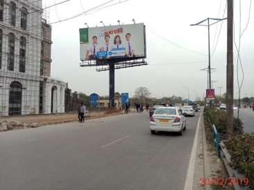 Unipole at DND FacingNoida to Delhi, Noida